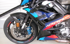 BMW M1000R 2024 0E81