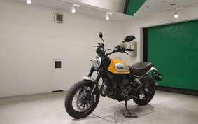 DUCATI DUCATI SCRAMBLER CLASSIC 2016
