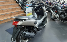 YAMAHA N-MAX SE86J