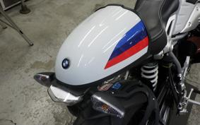 BMW R NINE T RACER 2019