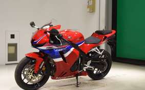 HONDA CBR600RR 2024 PC40