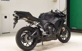 HONDA CBR600RR 2024 PC40