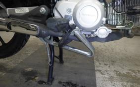 HONDA ｸﾛｽｶﾌﾞ110-3