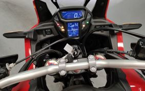 HONDA CRF1000L AFRICA TWIN SD04