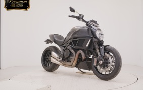 DUCATI DIAVEL 2014
