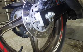 HONDA VTR 250 Gen. 2 2006 MC33