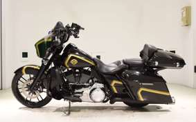 HARLEY FLHX 1690 2014