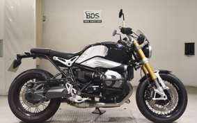 BMW R NINE T 2015