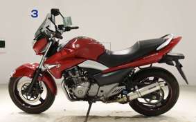 SUZUKI GSR250 2019