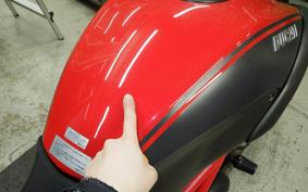 DUCATI DIAVEL Carbon 2012