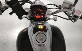 SUZUKI BOULEVARD 400 2006 VK55A