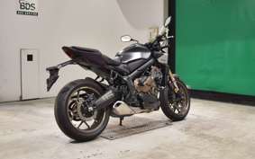 HONDA CB650R E-Clutch 2024 RH17