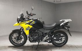 SUZUKI V-STROM 250 DS12E