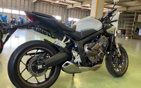HONDA CB650R E-Clutch 2024 RH17