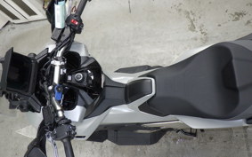 HONDA X-ADV 750 2025 RH21