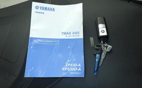 YAMAHA T-MAX 530 DX 2018 SJ15J