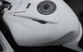 YAMAHA YZF-R6