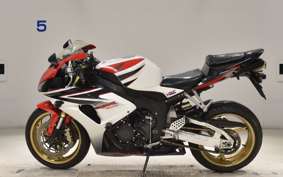 HONDA CBR1000RR 2006 SC57