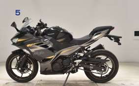 KAWASAKI NINJA 400 2022 EX400G