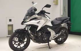 HONDA NC750X DCT 2018 RH09
