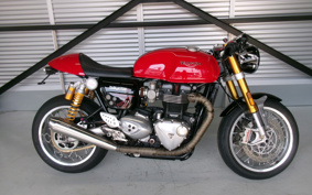 TRIUMPH THRUXTON 1200 R 2016 DAD72H