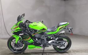 KAWASAKI  NINJA ZX-4RR ZX400P
