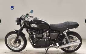 TRIUMPH THRUXTON 900 2005