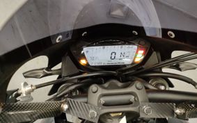 SUZUKI GSX-S1000 DG322