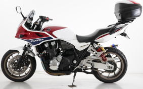 HONDA CB1300SB SUPER BOLDOR 2016 SC54