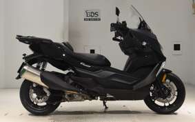 BMW C400GT 2025