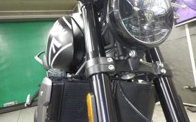 TRIUMPH TRIDENT 600 2023