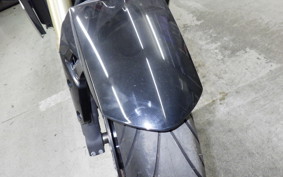 SUZUKI GSR750 2011