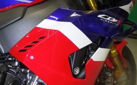 HONDA CBR1000RR RSP 2025 SC82