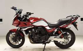 HONDA CB400 SUPER BOLDOR A 2024 NC42