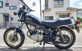 YAMAHA SR125 4WP