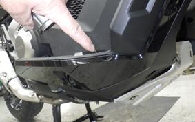 HONDA X-ADV 750 2026 RH21