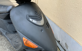 SUZUKI VECSTAR 125 CF42A