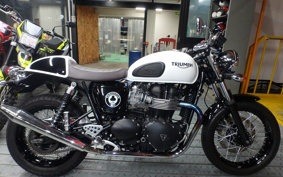 TRIUMPH  TRIUMPH  THRUXTON ACE 2015 TJ9147