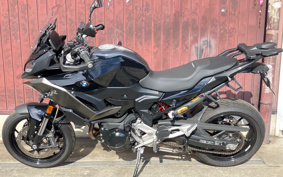 BMW F900XR BASE 2022 0K21