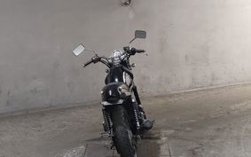 YAMAHA RNESSA 4DN