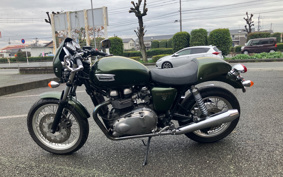 TRIUMPH TRIUMPH THRUXTON 2014 TJ9147