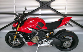 DUCATI STREET FIGHTER V4S 2021 1F00