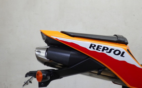 HONDA CBR600RR 2016 PC40