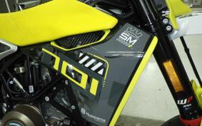 HUSQVARNA 701SM 2022
