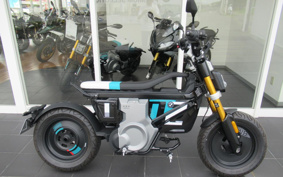 BMW CE-02 2024 5473