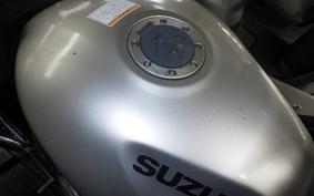 SUZUKI BANDIT 1200 S 2000 GV77A