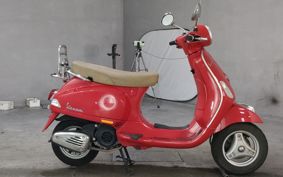 VESPA LX125 ..