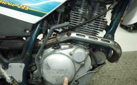YAMAHA SEROW 225 Gen.3 4JG