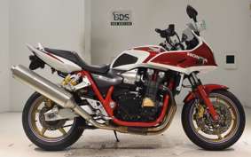 HONDA CB1300SB SUPER BOLDOR A 2006 SC54