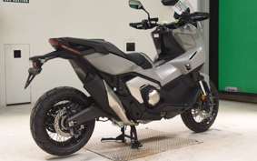 HONDA X-ADV 750 2026 RH21